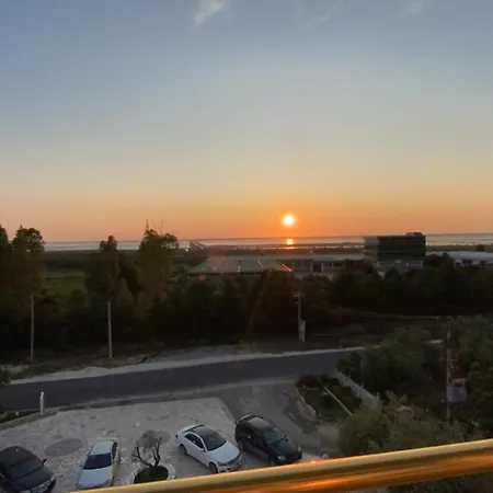 Floger World 4* Vlorë